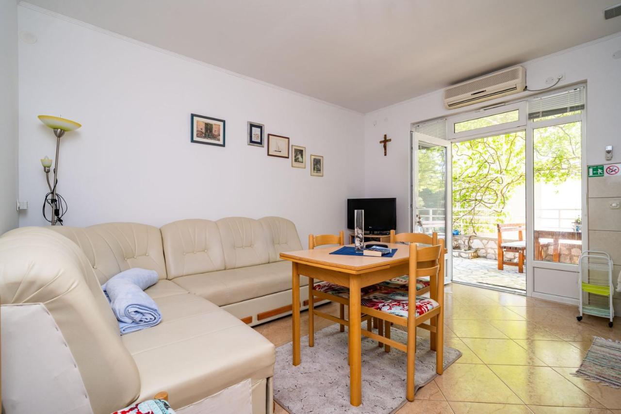 Apartments By The Sea Zuljana, Peljesac - 10233 ภายนอก รูปภาพ